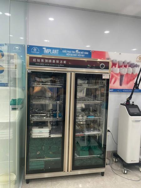 Tủ tia cực tím vô khuẩn đôi